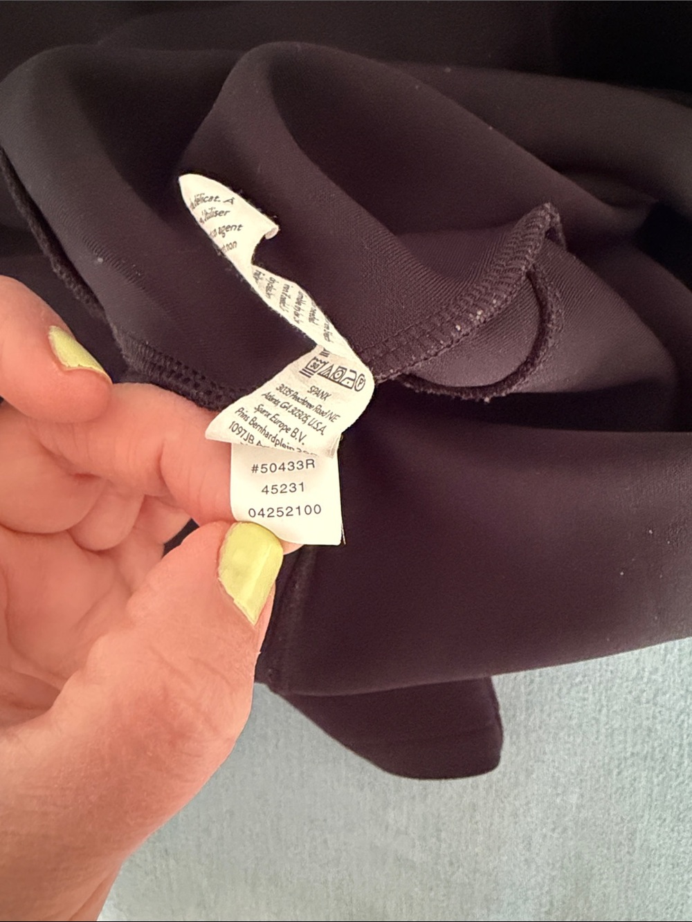 SPANX Air Essentials Cropped Wide Leg pant, Very Black - Picture 6 of 8
